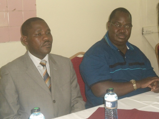 Meru Governor, HE Peter Munya (Left) and TA Official Mr Phillip O'wande during a County assessment Workshop. Photo by Kirimi/GPS
